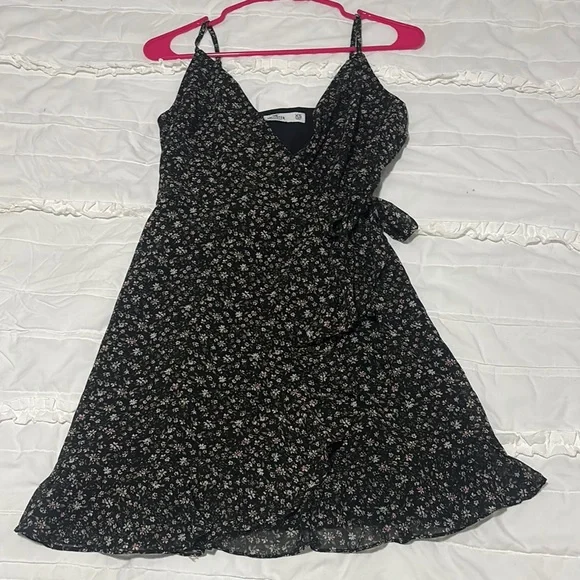 hollister black and white dress Hollister black white striped dress